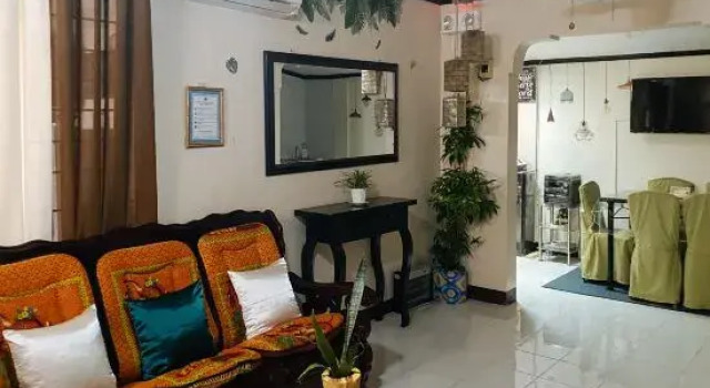 JBs Transient House, Забронировать Отель Генерал-Триас Лусон