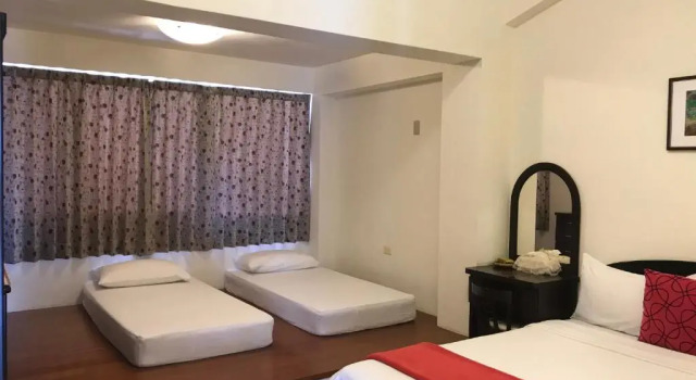 Четырёхместный номер Standard Guoguang B&B