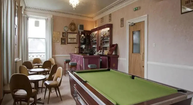 Waverley Hotel, Забронировать Отель Нэрн Moray Firth, рядом с Пляж Нэрна