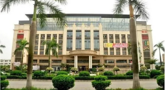 Home Inn Guangzhou Wanda Plaza, 预订 酒店 番禺区 番禺区