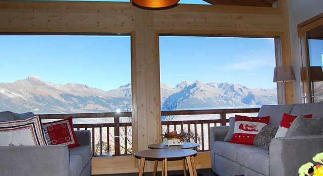 D'Arby - Three Bedroom, Rezerwuj Chalet Hotele w 4 Valleys z parkingiem, Parking