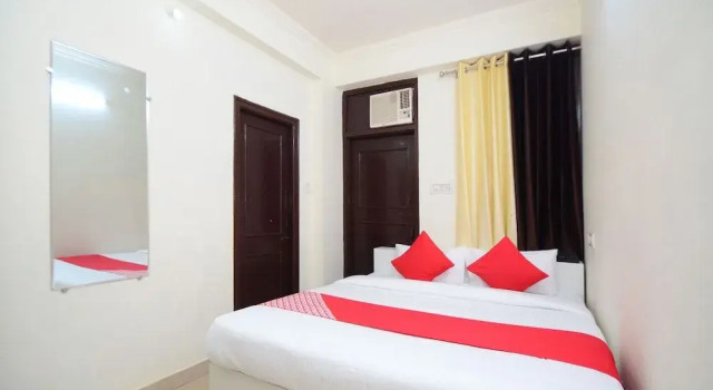 Oyo 28677 Hotel Jeevisha Inn, Забронировать Отель Отели штата Раджастхана 3 звезды, 3*