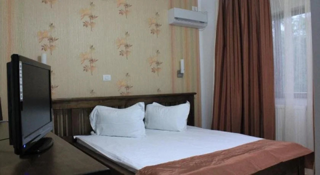 Delta Miraj, Rezervați Hotel Hoteluri în Tulcea cu piscină, Piscină