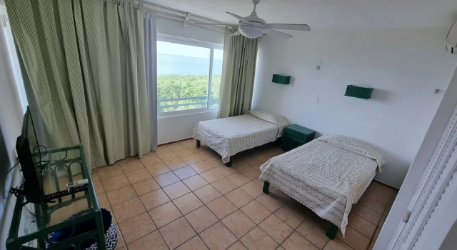 Апартаменты Classic New Beachfront PH at Brisas By The Spot