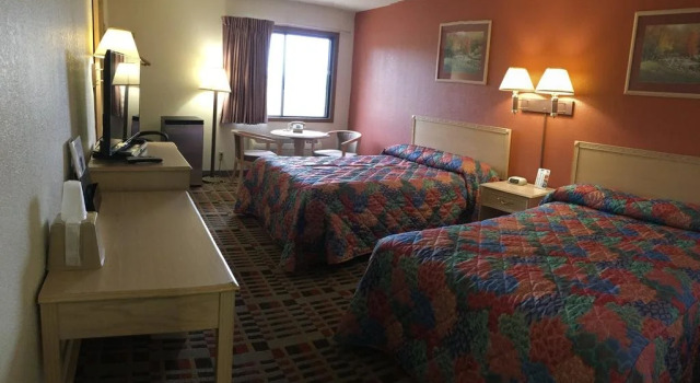 Anderson Chesterfield Travel Inn, Забронировать Мини-отель Дэйлвилль Индиана