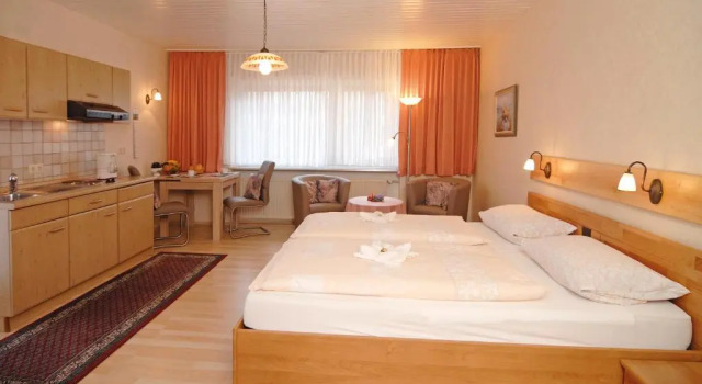 Апартаменты Hotel Ursula Garni
