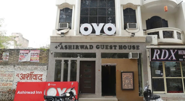 OYO 17326 Aashirwad Guest House