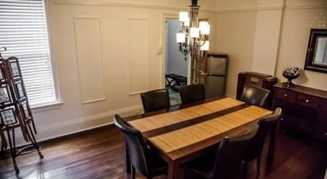 The Winchester Toronto - Tourist Home, Varaa Hotelli Toronto 