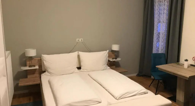 Rettensteinerhof Wirtshaus, Book Hotel  