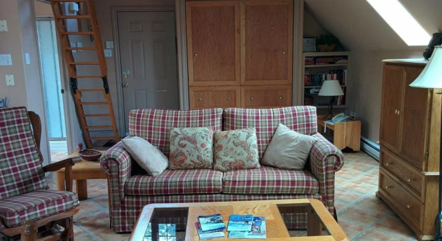 Knightswood Carriage House Tourist Home, Rezerwuj Hotel Dartmouth 