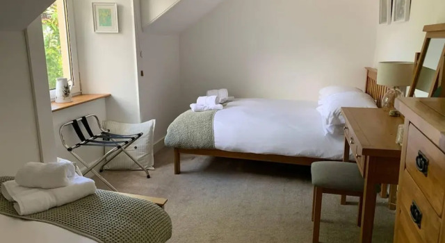 Beautiful 2-bed Apartment in Inverkip Great Garden, Book Lejlighed Hoteller i Inverkip med parkering, Parkering