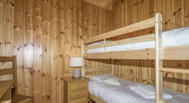 Chalet Mandalay, Prenota Chalet Hotel a Canton Vallese con parcheggio, Parcheggio