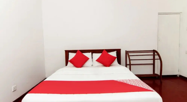 OYO 123 Hotel Bluemoon