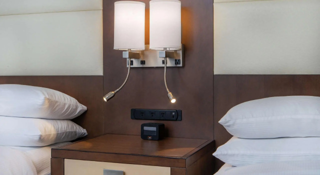 Четырёхместный номер Standard DoubleTree by Hilton Columbia