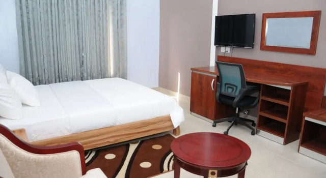 Люкс Business с балконом Georgetown Hotel