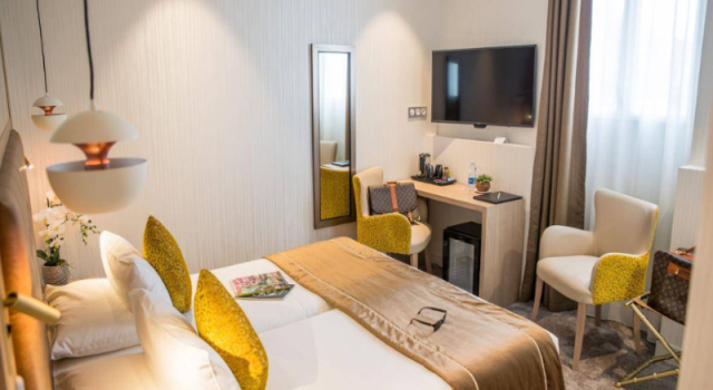 Двухместный номер Superior с балконом Best Western Beauséjour