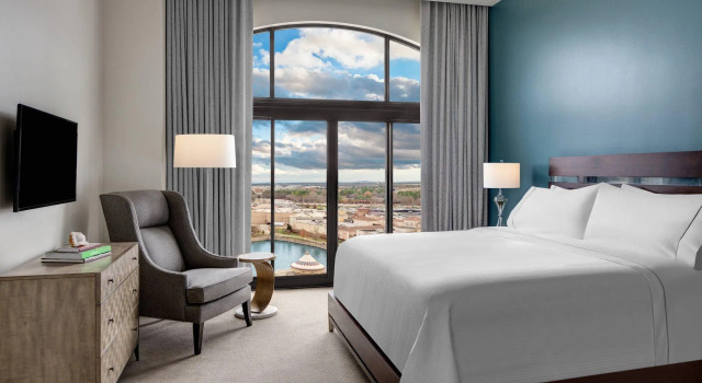Двухместный люкс c 1 комнатой Element by Marriott Huntsville