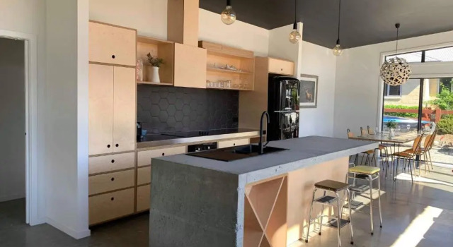 Lakefront Luxury In Old Cromwell **New 3BR Home**, Забронировать Отель Кромвель Отаго