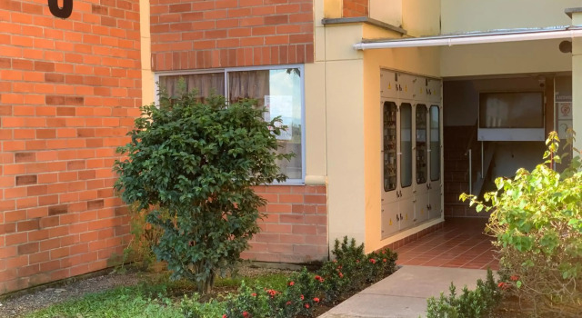 Apartamento amoblado nuevo, Book Apartment Hotels in Risaralda with Parking, Parking
