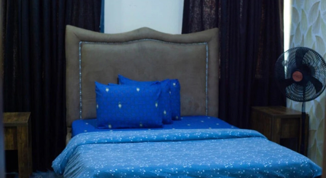 Ronkibog Crystal Hotel & Suites, Book Hotel Usi Ado-Ekiti