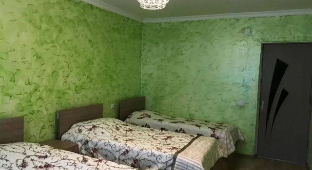 Guest House Luka, Prenota Affittacamere Danisparauli Khulo