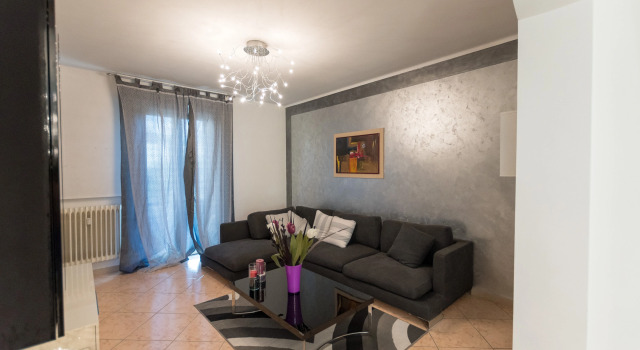 Silvy Apt Salo Charming & Near Center, Забронировать Апартаменты/квартира Отели озера Гарды с парковкой, Парковка