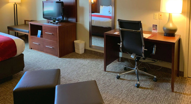 Двухместный люкс Comfort Suites Texas Ave