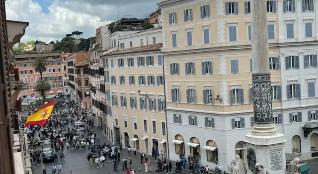 Люкс Deluxe Piazza di Spagna 51 Luxury guest house