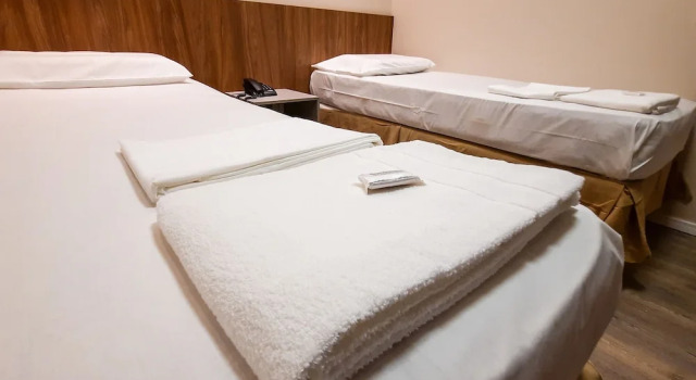 Трёхместный номер Deluxe HUB Hotel