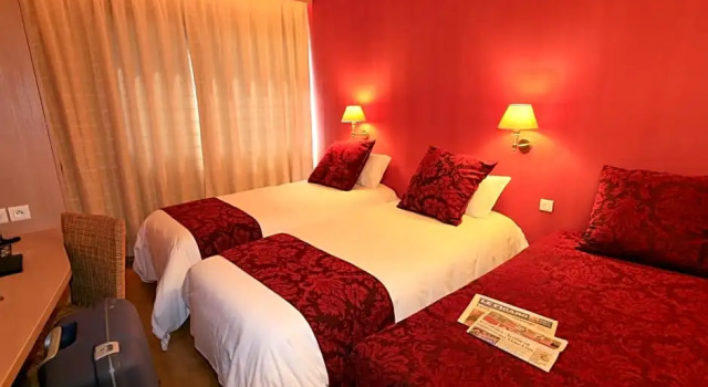 Supérieure chambre Logis NIMOTEL Hôtel Cosy