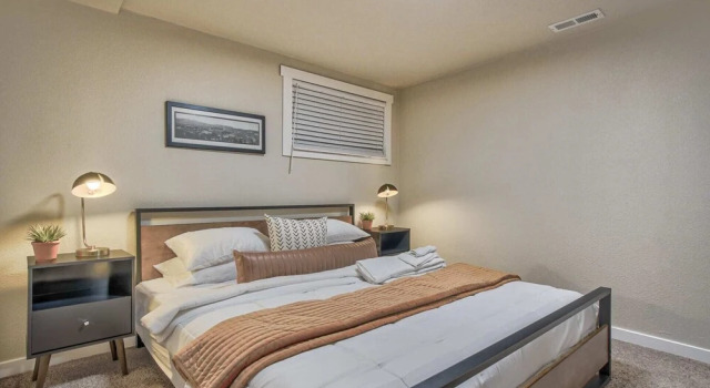 4bdgame Loungehot Tubdog Friendlyclose to AF Academy, Buchen Sie Ferienhaus Hotels in Colorade Springs mit Parkplatz, Parkplätze