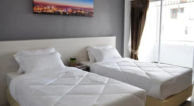 Двухместный номер Standard с балконом C Room "Chomchan" at Airport