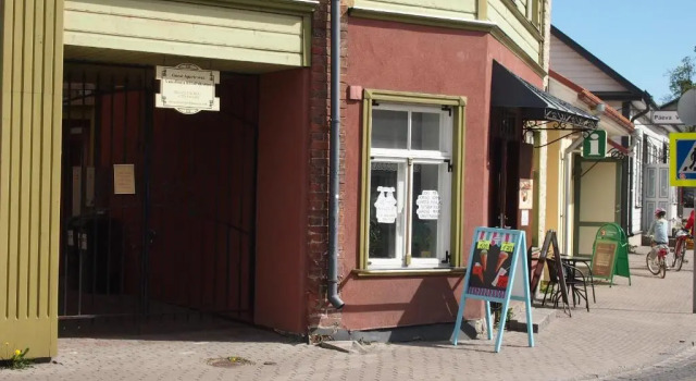 Haapsalu Old Town Apartments, Забронировать Апартаменты/квартира Хаапсалу Ляэнемаа, рядом с Museum of the Coastal Swedes