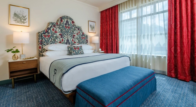 Kahden hengen Sviitti parvekkeella The Bradley Hotel