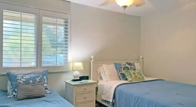 Stylish 1BR Urban Retreat