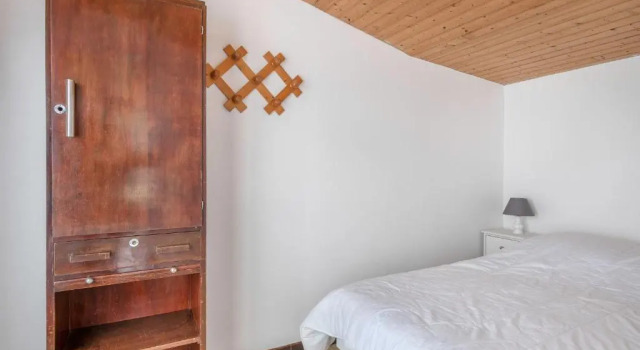 Une Vraie Maison de Vacances À 2 Pas de la Plage de Portmain, Забронировать Отель Отели Порник с парковкой, Парковка