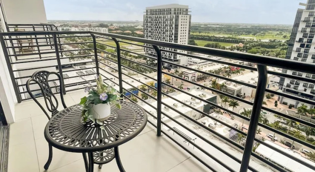 Полулюкс Superior Provident Grand Luxury Short-Term Residences
