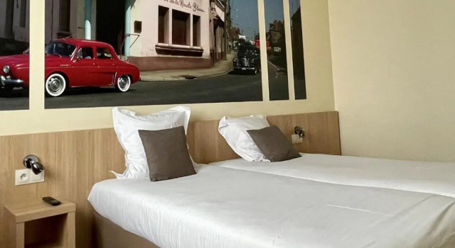 Двухместный номер Standard Brit Hotel Montargis