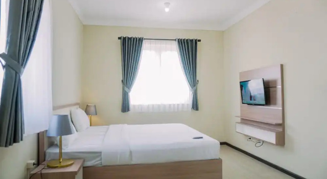 Well Furnished 2Br Grand Palace Kemayoran Apartment, Book Apartment Kemayoran Jakarta