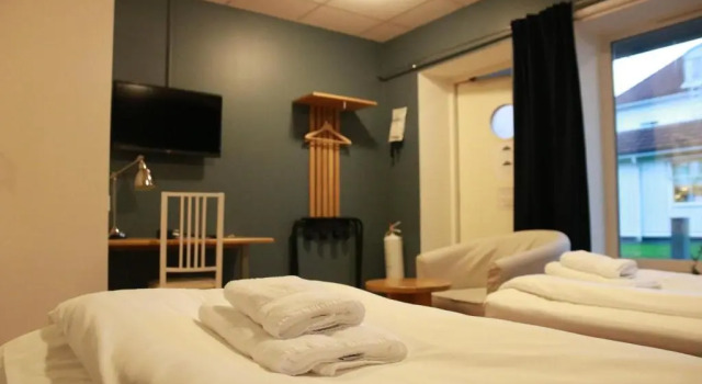 Lygnerns Pensionat & Konferens, Book Hotel  