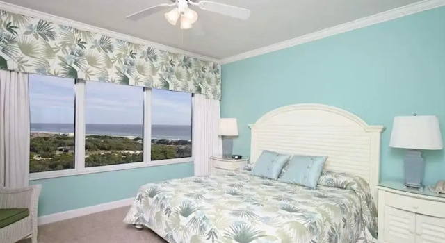 Tops'l 1008 2 Bedroom Condo by RedAwning, Varaa Huoneisto Hotellit Emerald Coast uima-altaalla, Uima-allas