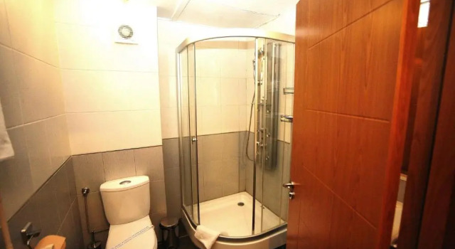 Семейный люкс Golden Inn Hotel