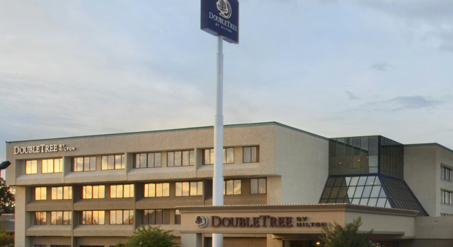 Doubletree by Hilton Hotel Fayetteville