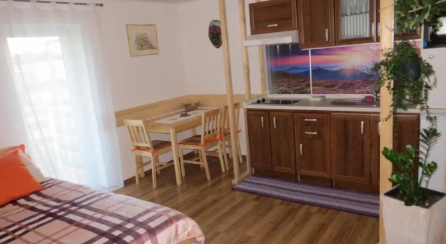 Студия Studio Lipa