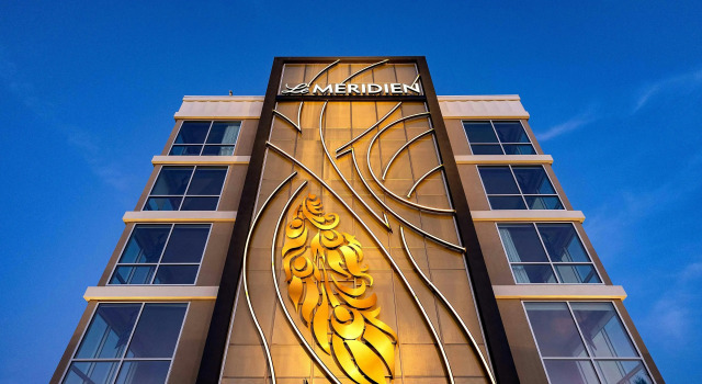 Le Meridien Pasadena Arcadia, Забронировать Отель Аркадия Большой Лос-Анджелес, рядом с Ипподром Санта-Анита-Парк