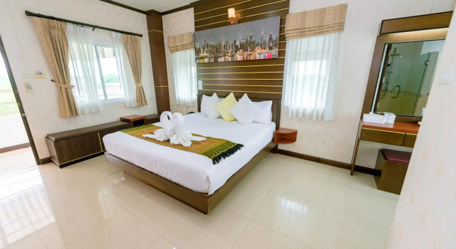 Bander Hotel, Забронировать Отель Пху-Кхиао Таиланд