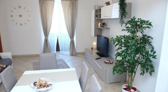Апартаменты Garibaldi Suites & Apartments