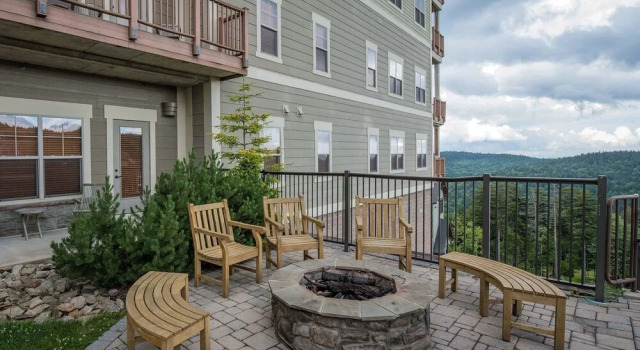 Коттедж 3 Br: Soaring Eagle 404