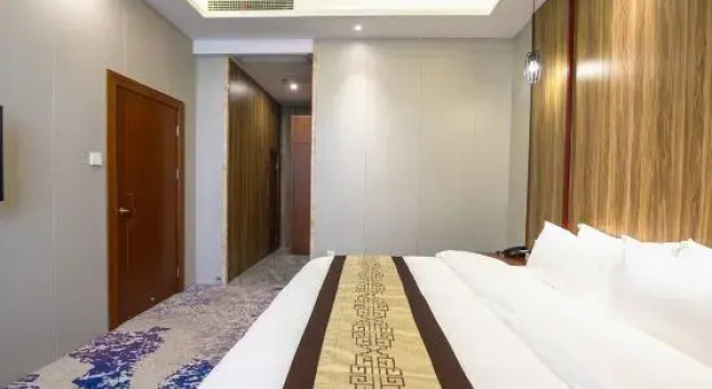 Люкс Executive с видом на город Xinji Holiday Hotel
