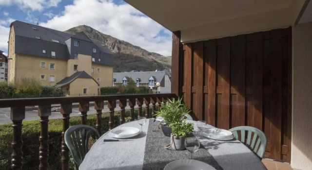 Appartement Saint-Lary-Soulan, 2 pièces, 6 personnes - FR-1-296-156